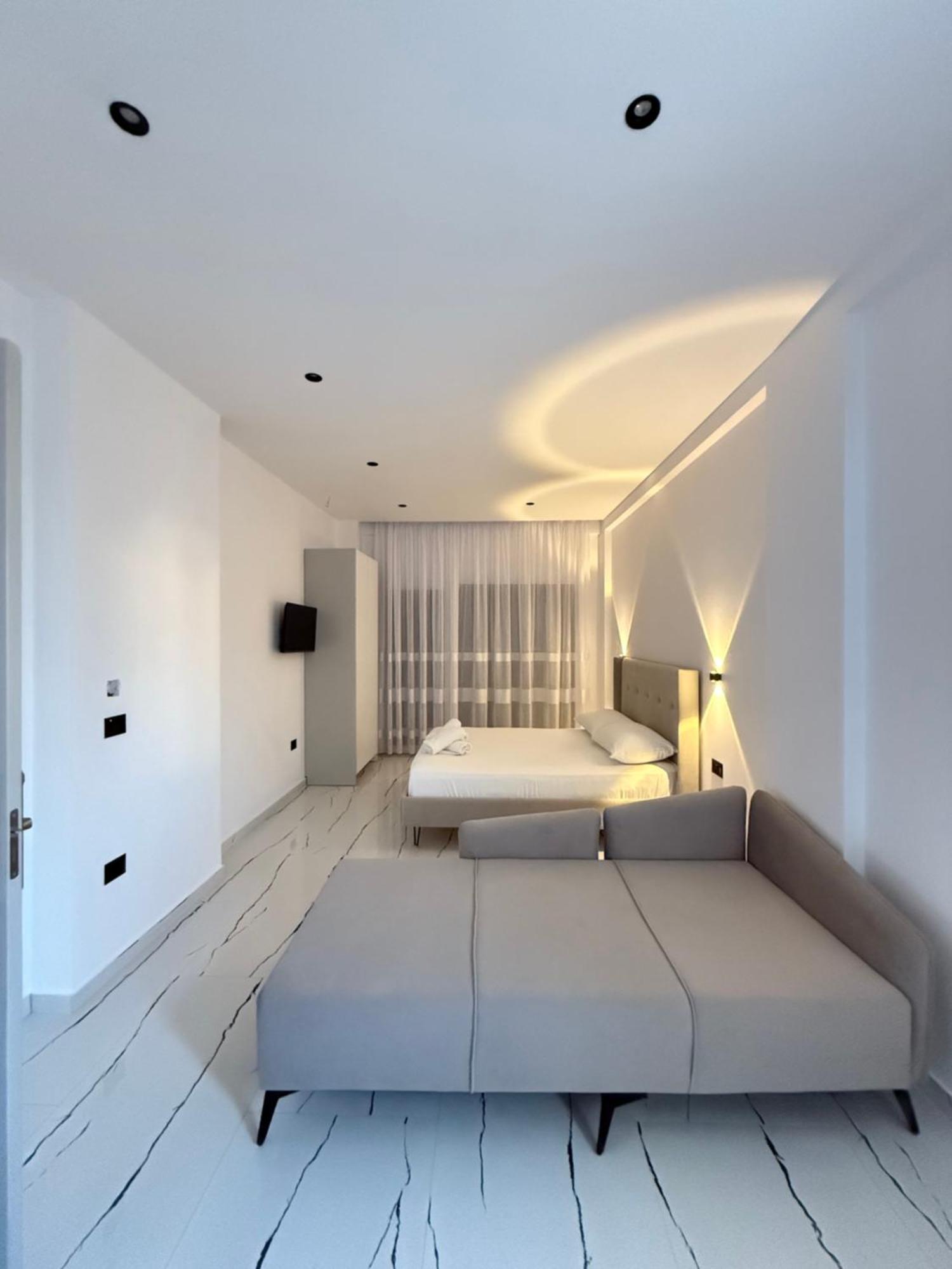 Maison Apartments Vlore Exterior photo