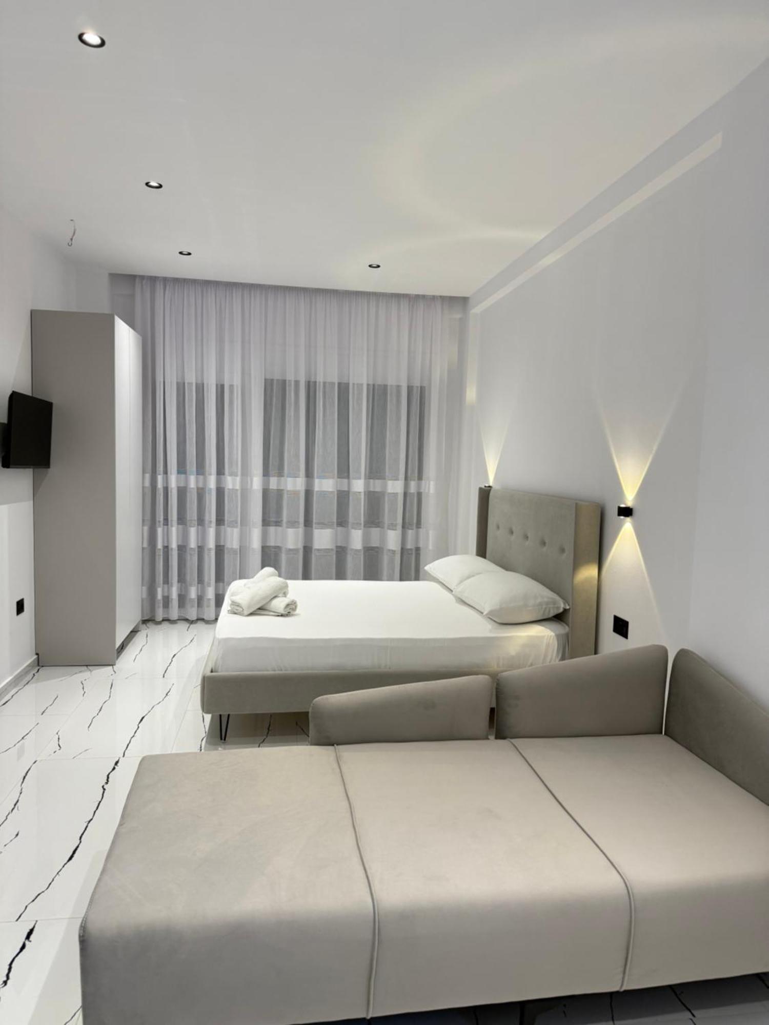 Maison Apartments Vlore Exterior photo